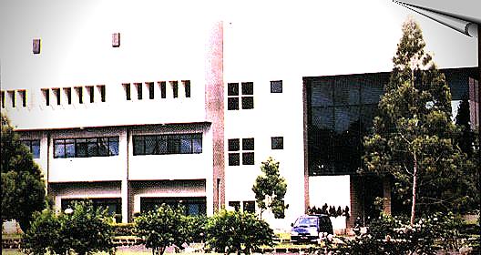 kampusppit.jpg (40937 bytes)